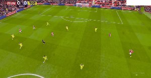 赏金女王试玩-【英超】姆伯莫、B费破门 曼联2比0热刺